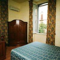 Hotel Crispi 
