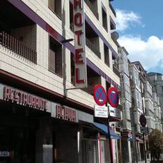 Hotel Achuri 