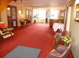 Newark Hotel 