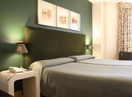 Hotel Bouza 