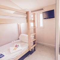 Pop' Hostel 