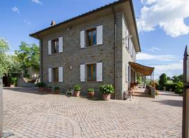 Pupa B&B 