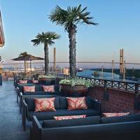 The Bohemian Hotel Savannah Riverfront, Autograph Collection 