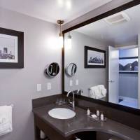 Sandman Signature Hotel & Suites Edmonton South 