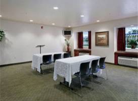 Microtel Inn & Suites by Wyndham Bellevue 