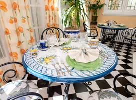 Villa Marco Polo Bed and Breakfast Inn 