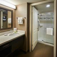 Staybridge Suites Hamilton - Downtown 