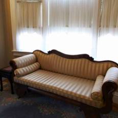 Edgewood Manor Inn Bed and Breakfast 