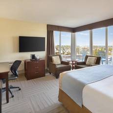 Coast Victoria Harbourside Hotel 