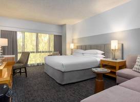 Renaissance Palm Springs Hotel 
