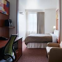 Club Quarters in Philadelphia 