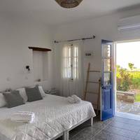 Agrabeli Studios & Apartments 
