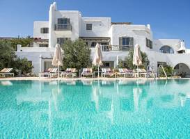 Naoussa Hills Boutique Resort 