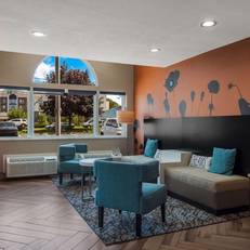 Microtel Inn by Wyndham Erie 