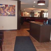 Place Louis Riel Suite Hotel 