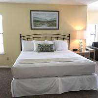Home-Towne Suites Kingsland 