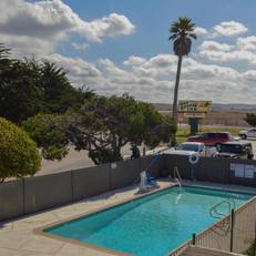 Sea Breeze Inn - San Simeon 