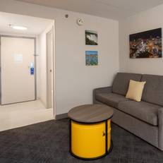 Days Hotel Buffalo Airport 