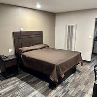 Budget Host Inn Saga Motel 