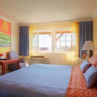 Bay Shores Peninsula Hotel 