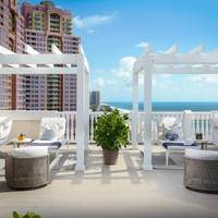 Pelican Grand Beach Resort 