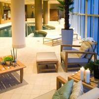Hotel Le Crystal Montreal 