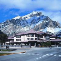 Banff International Hotel 