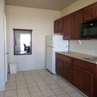 Extend a Suites Victoria 