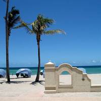 Walkabout Beach Resort 