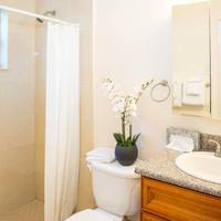 Shore Haven Resort Inn 