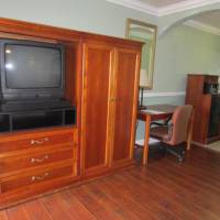 Legacy Inn and Suites 