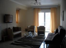 Kyknos De Luxe Suites 