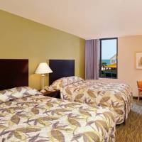 Surfside Beach Resort 
