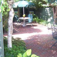Victorian Ladies Inn 
