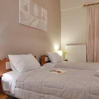 Tsironis Guesthouse 