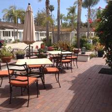 Marina Beach Motel 