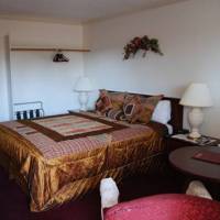 Stanford Motor Inn 