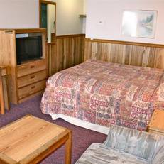 Rainbow Motor Inn 