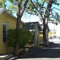 Lamplighter Motel 