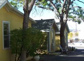 Lamplighter Motel 