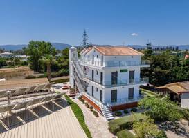 Pettas Apartments 