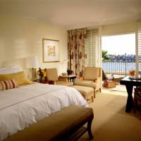 Balboa Bay Resort 