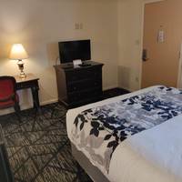 Skyline Motor Inn 