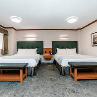 Mount Robson Inn 