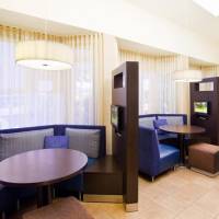 Courtyard Fresno 