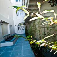 Melrose Mansion 