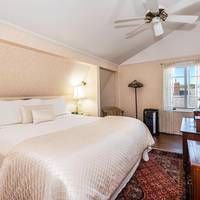 Bath Street Inn 