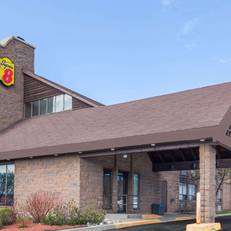 Super 8 Sudbury 