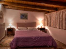 Charoula Rooms 