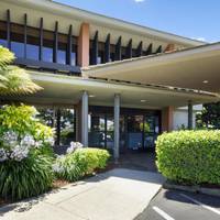 Bay Park Hotel 